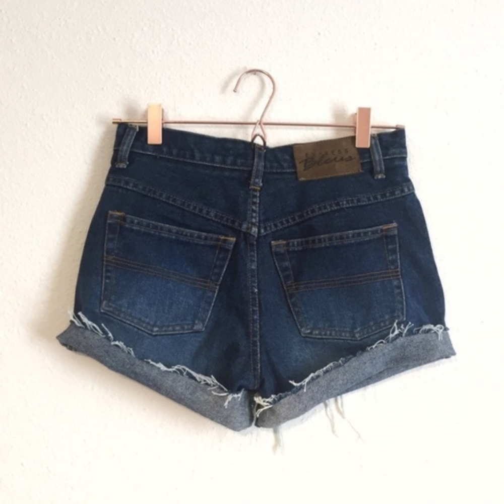Express Jean Shorts, High Rise Size 26 (a)